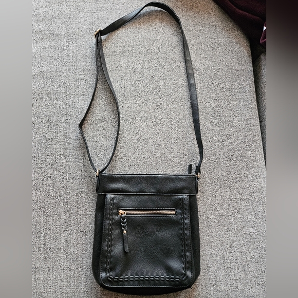 Black Shoulder/Crossbody Bag - Picture 1 of 9